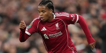 Pujian Setinggi Langit Arne Slot untuk Rio Ngumoha: Tak Ada Pemain 17 Tahun Seperti Dia! Pujian Setinggi Langit Arne Slot untuk Rio Ngumoha: Tak Ada Pemain 17 Tahun Seperti Dia!