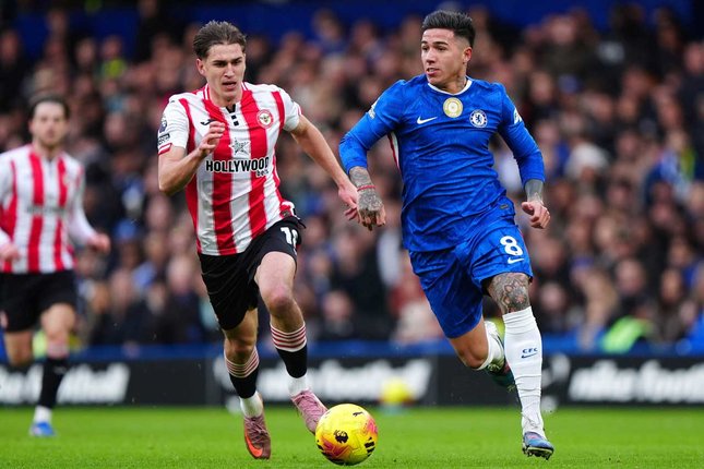 Babak Kedua: Penalti Palmer Kunci Kemenangan