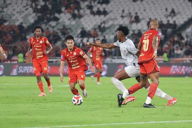 Pertandingan Persija Jakarta vs Madura United