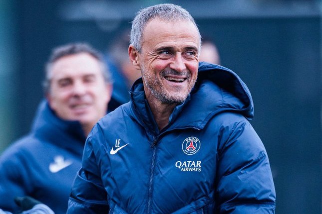 Manchester United Tertarik Angkut Enrique Manchester United Tertarik Angkut Enrique