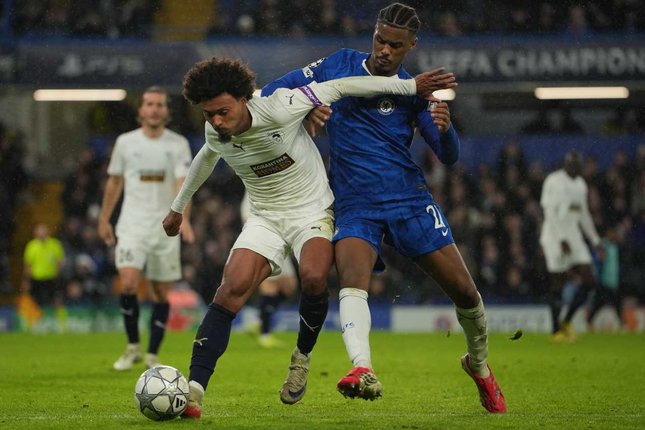 Babak Pertama Babak Pertama