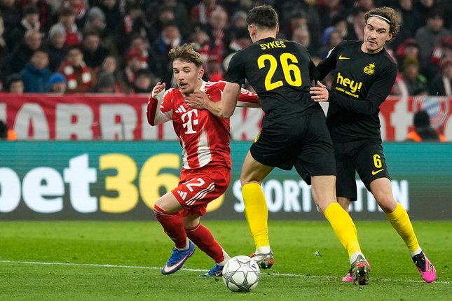 Babak Pertama Babak Pertama