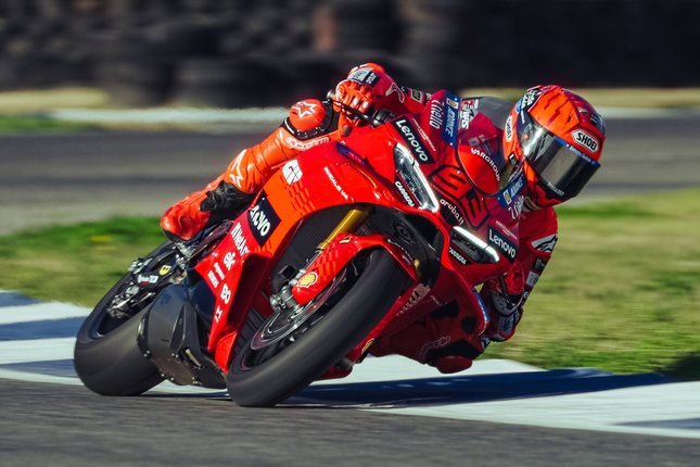 Naik Panigale Edisi Khusus Diri Sendiri