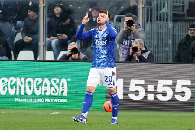 Susunan Pemain Como vs Torino