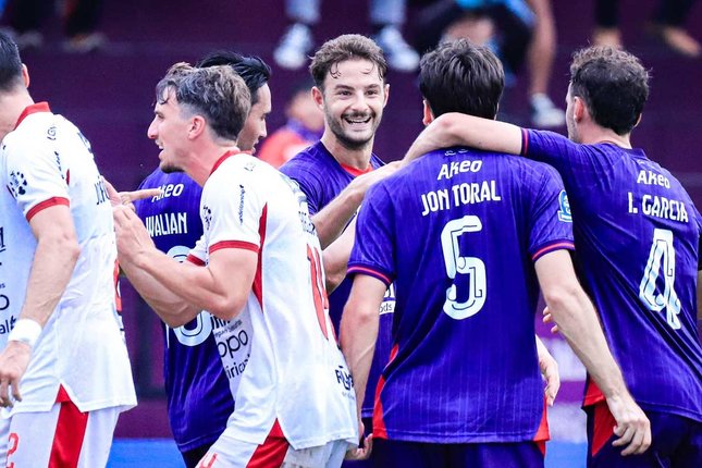 Status Musafir dan Tanpa Penonton