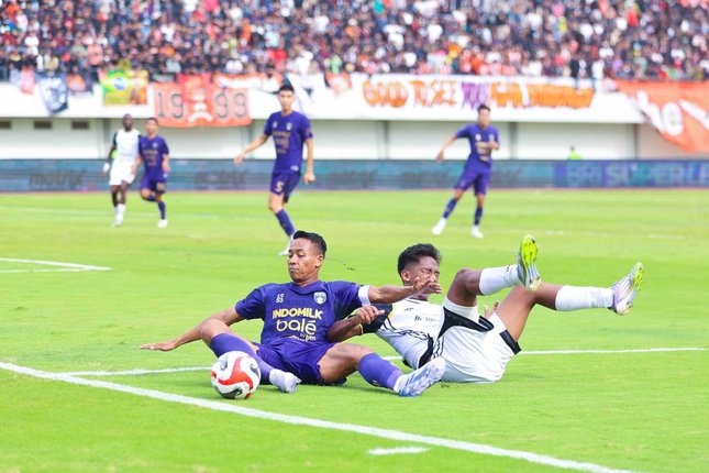 Daftar Susunan Pemain