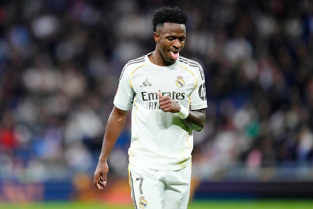 Jangan Cuma Vini, Cemooh Kami Semua!