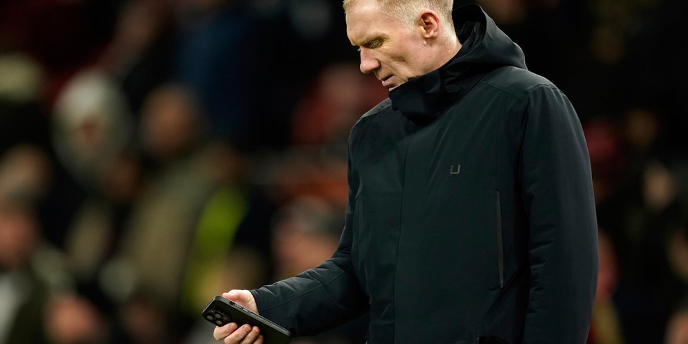 Manchester United Tak Suka dengan Kelakuan Paul Scholes dan Nicky Butt Ejek Lisandro Martinez Manchester United Tak Suka dengan Kelakuan Paul Scholes dan Nicky Butt Ejek Lisandro Martinez