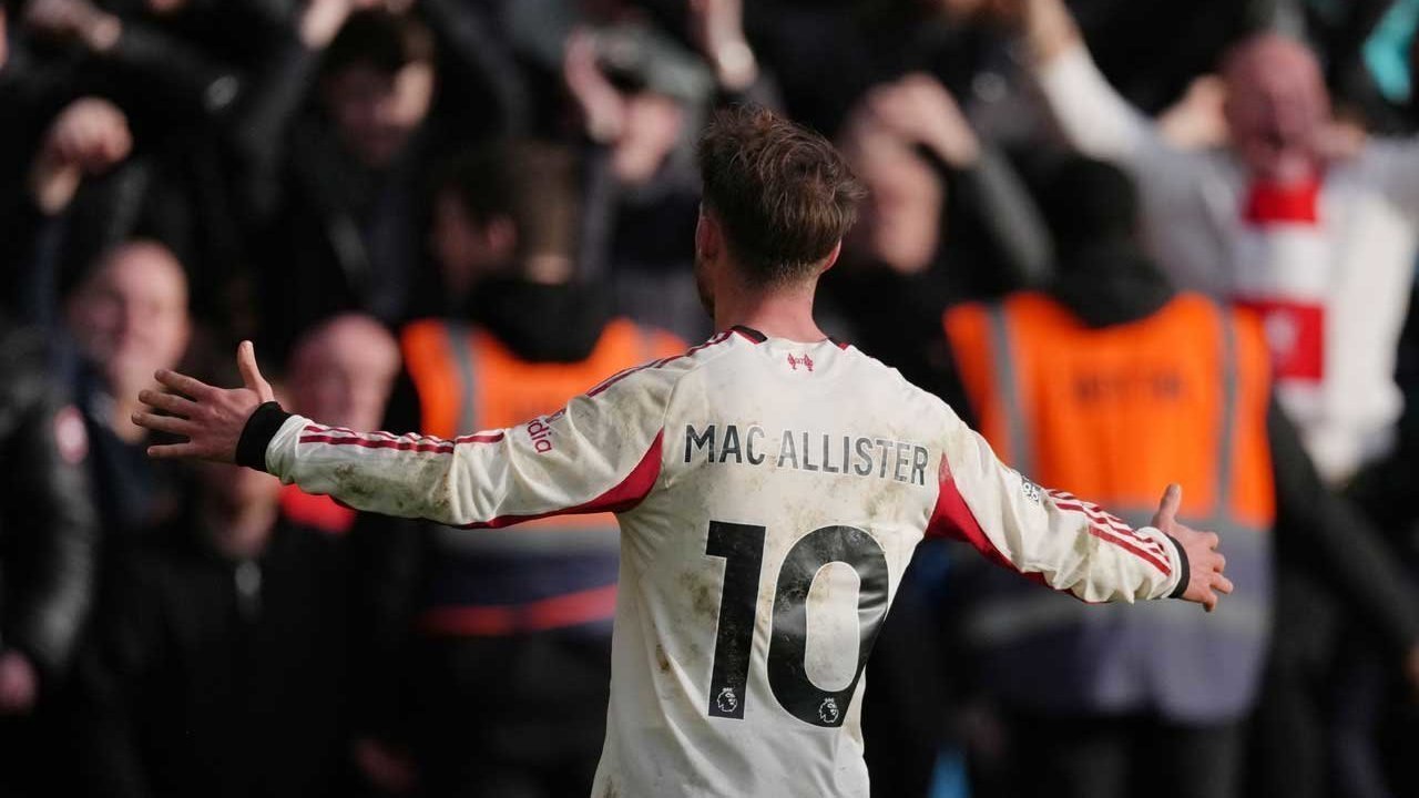 Hasil Nottm Forest vs Liverpool: Drama Menit Akhir, The Reds Tekan MU dan Chelsea di Zona Liga Champions