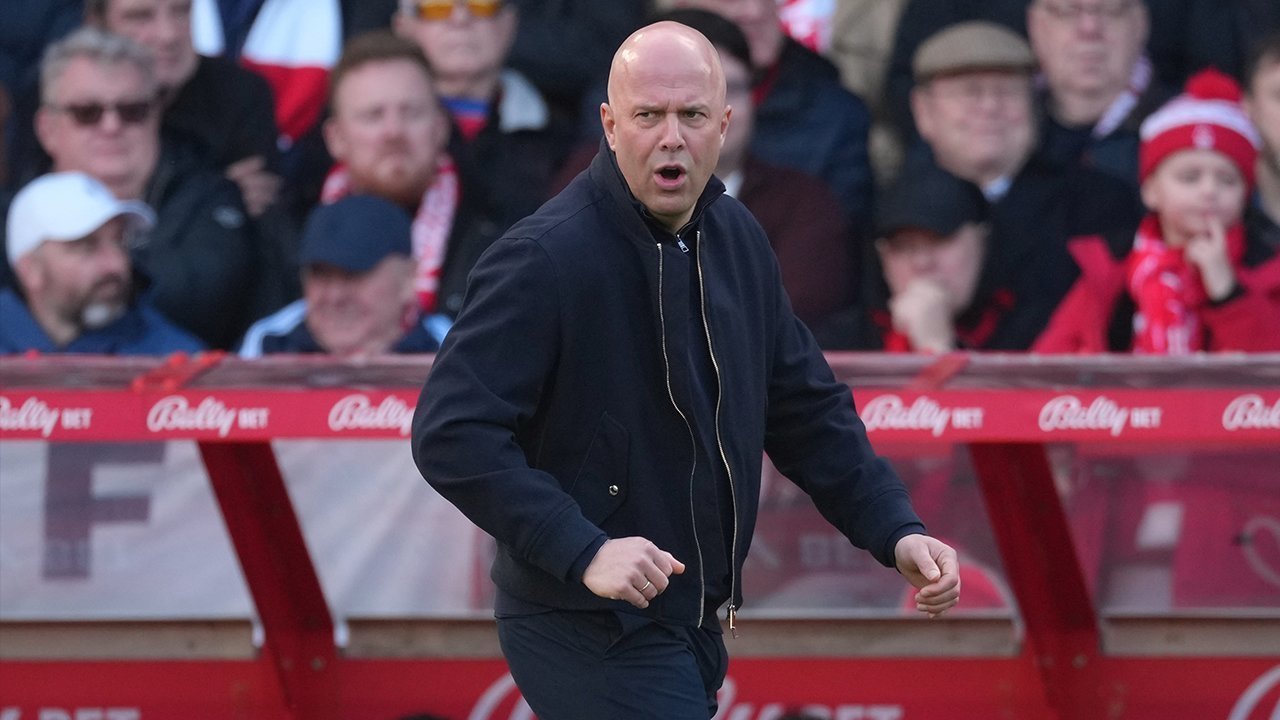 Drama Menit Akhir Liverpool Kembali Terjadi, Slot Akui Timnya Tak Pantas Menang?