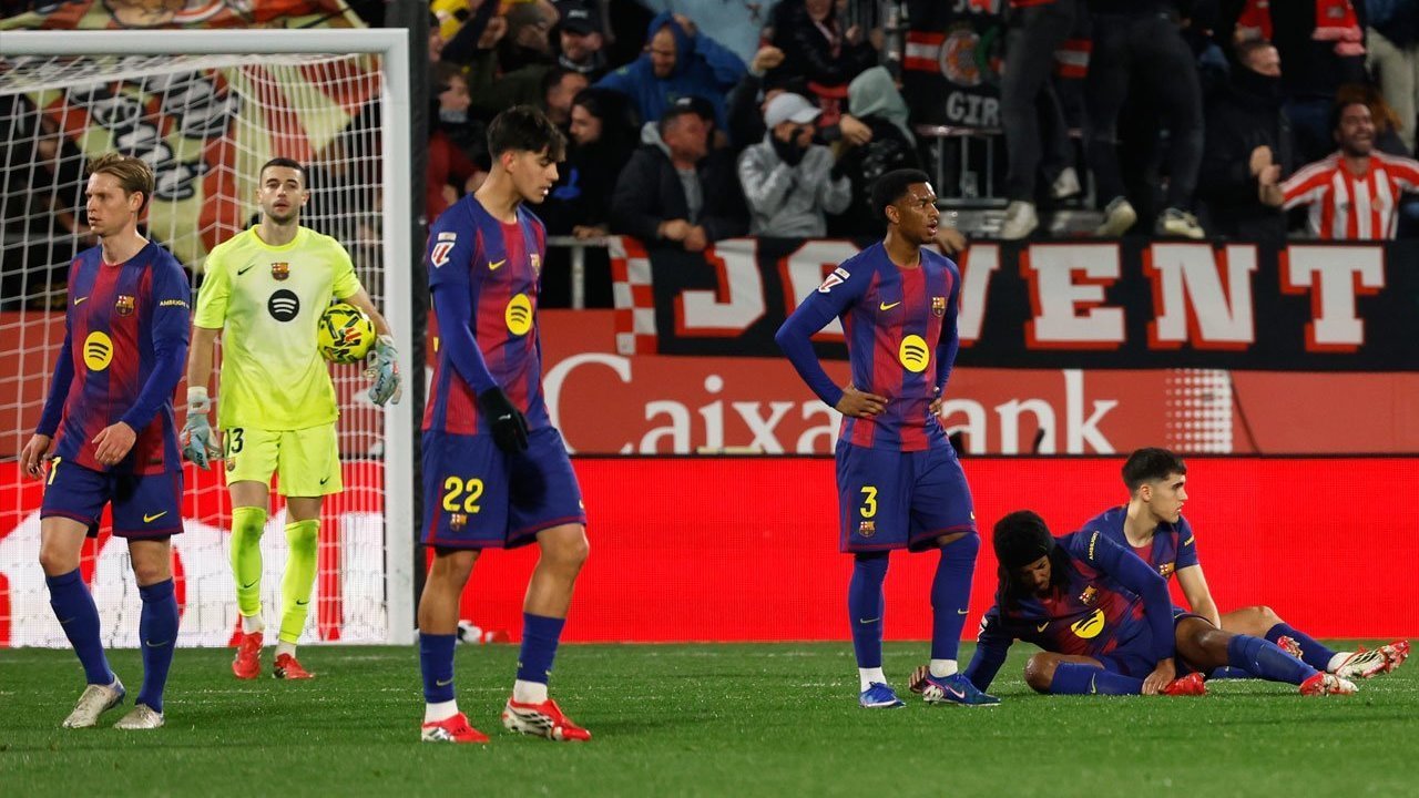 Barcelona Bertahan dengan Sangat Buruk