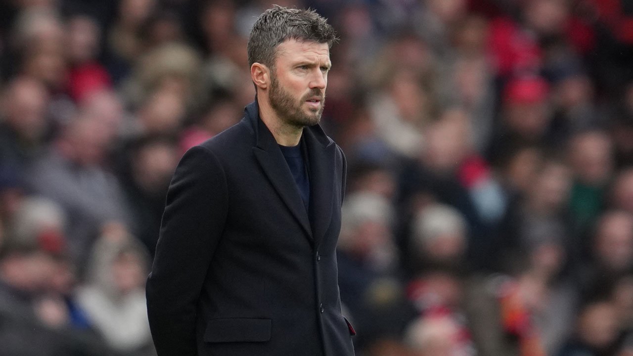 Michael Carrick dan Prinsip Don't Change A Winning Team di MU: 4 Laga Tanpa Perubahan di Starting XI