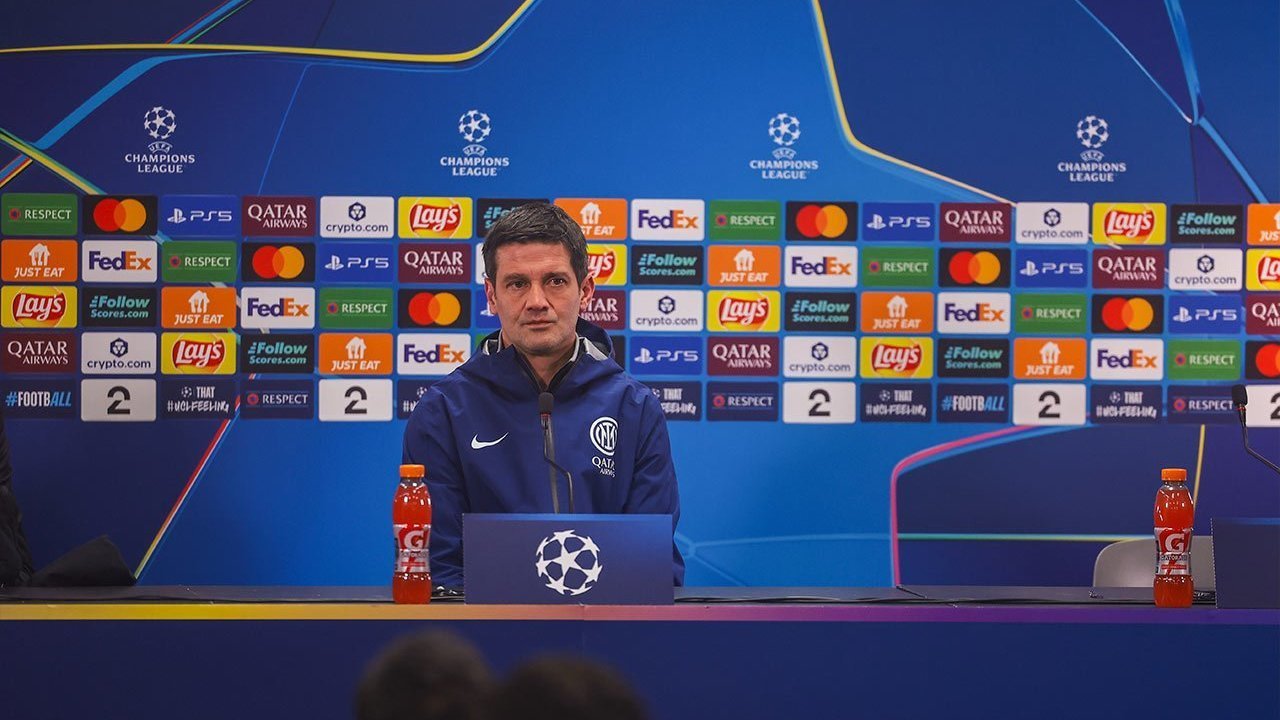 Cristian Chivu Ngamuk! Gara-gara Jurnalis Norwegia Sebut Inter Milan Harus Malu Jika Kalah Lawan Bodo/Glimt Cristian Chivu Ngamuk! Gara-gara Jurnalis Norwegia Sebut Inter Milan Harus Malu Jika Kalah Lawan Bodo/Glimt