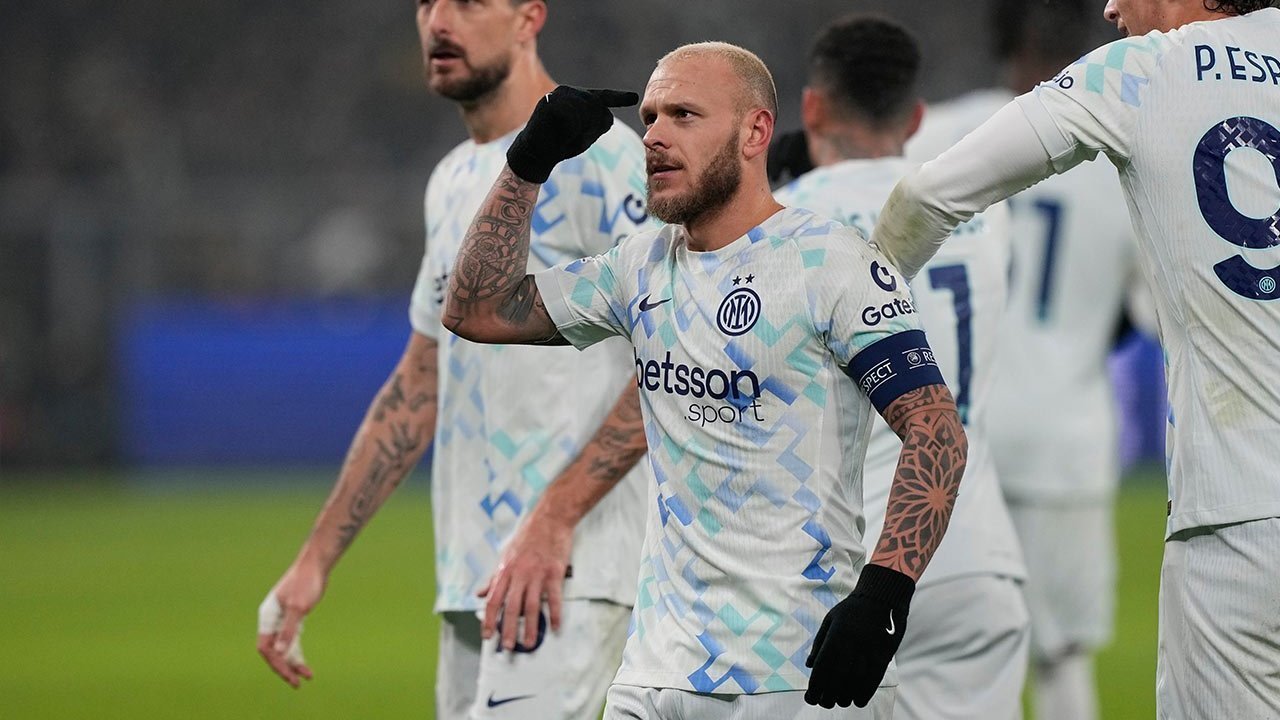 Bantu Inter Hancurkan Sassuolo dengan Hat-trick Assist, Dimarco Justru Merendah: Saya Bukan Bek Terbaik!