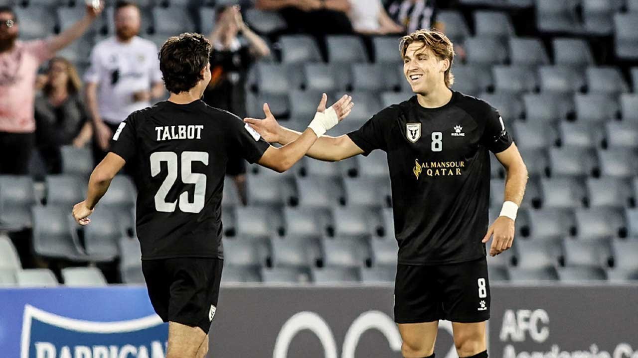 Benarkah Luke Vickery Tengah Dinaturalisasi Timnas Indonesia?