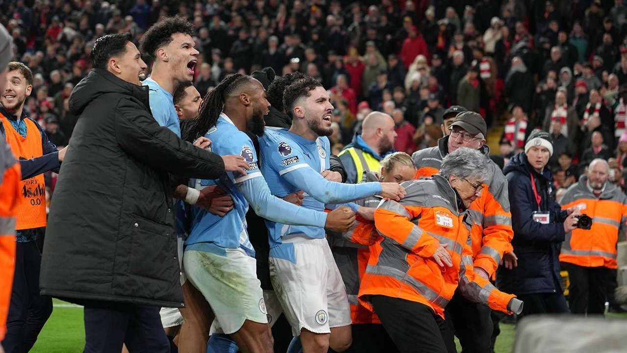 5 Drama dalam 20 Menit Gila di Anfield: Man City Bangkit dari Kubur, Liverpool Hancur Lebur!