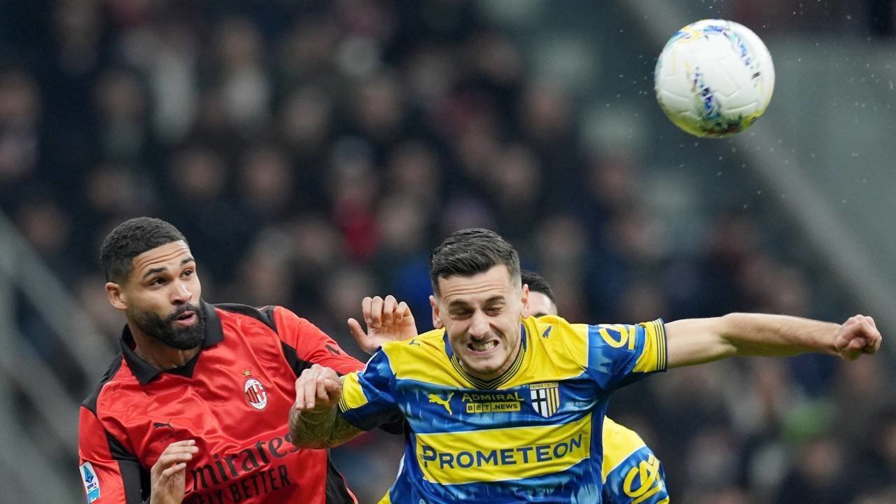 Hasil Milan vs Parma: Dipermalukan di Kandang, Rossoneri Semakin Tertinggal dari Inter Hasil Milan vs Parma: Dipermalukan di Kandang, Rossoneri Semakin Tertinggal dari Inter