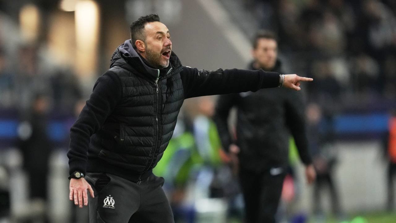 Panas! Manchester United dan Tottenham Berebut Roberto De Zerbi