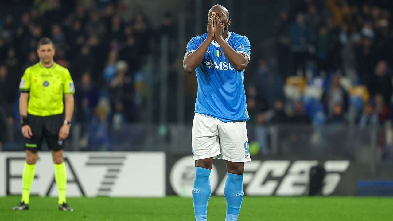 Napoli vs Romelu Lukaku Memanas! Absen Latihan, Sanksi Berat hingga Ancaman Didepak Menghantui