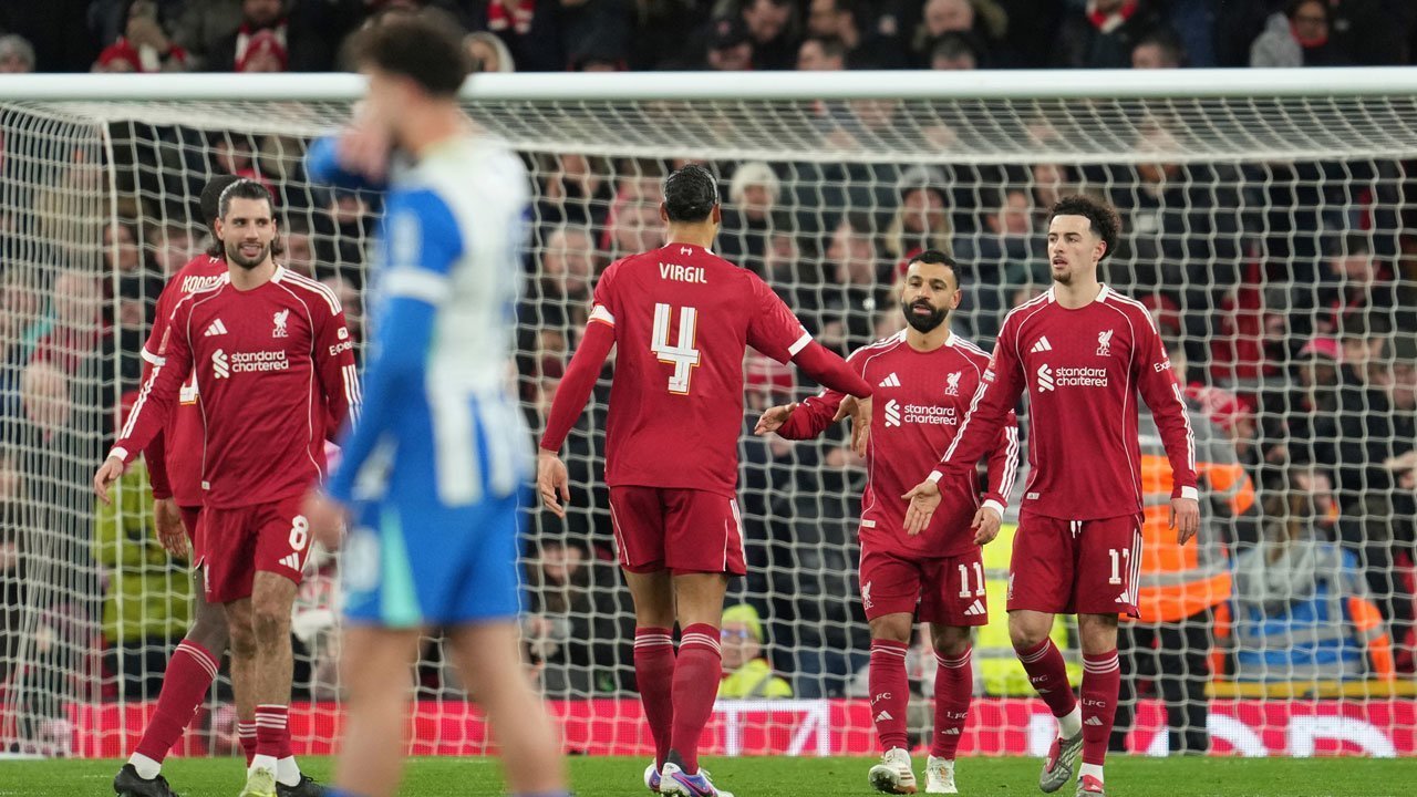 Hasil Liverpool vs Brighton: Mohamed Salah Bikin Gol dan Assist, The Reds Berjaya