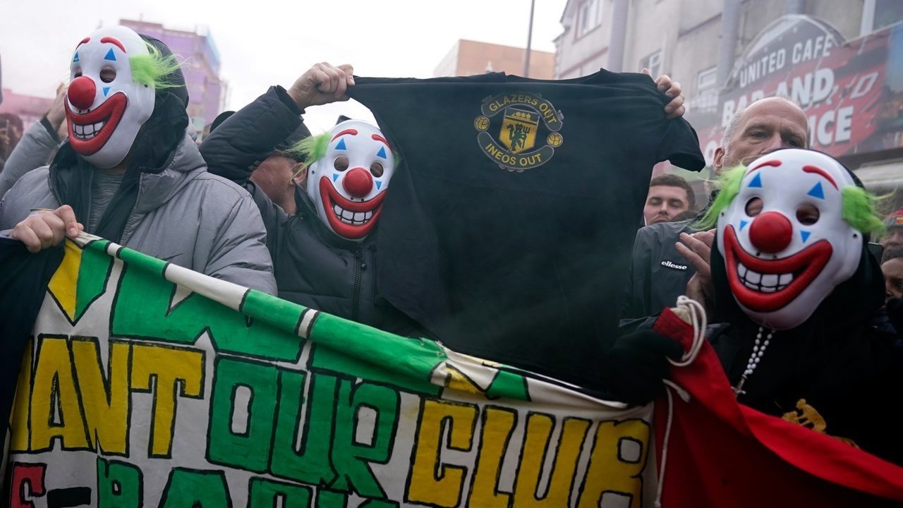 5 Poin Tuntutan Suporter Man United dalam Demo Sebelum Laga Lawan Fulham: Jangan Sering Ganti Pelatih!