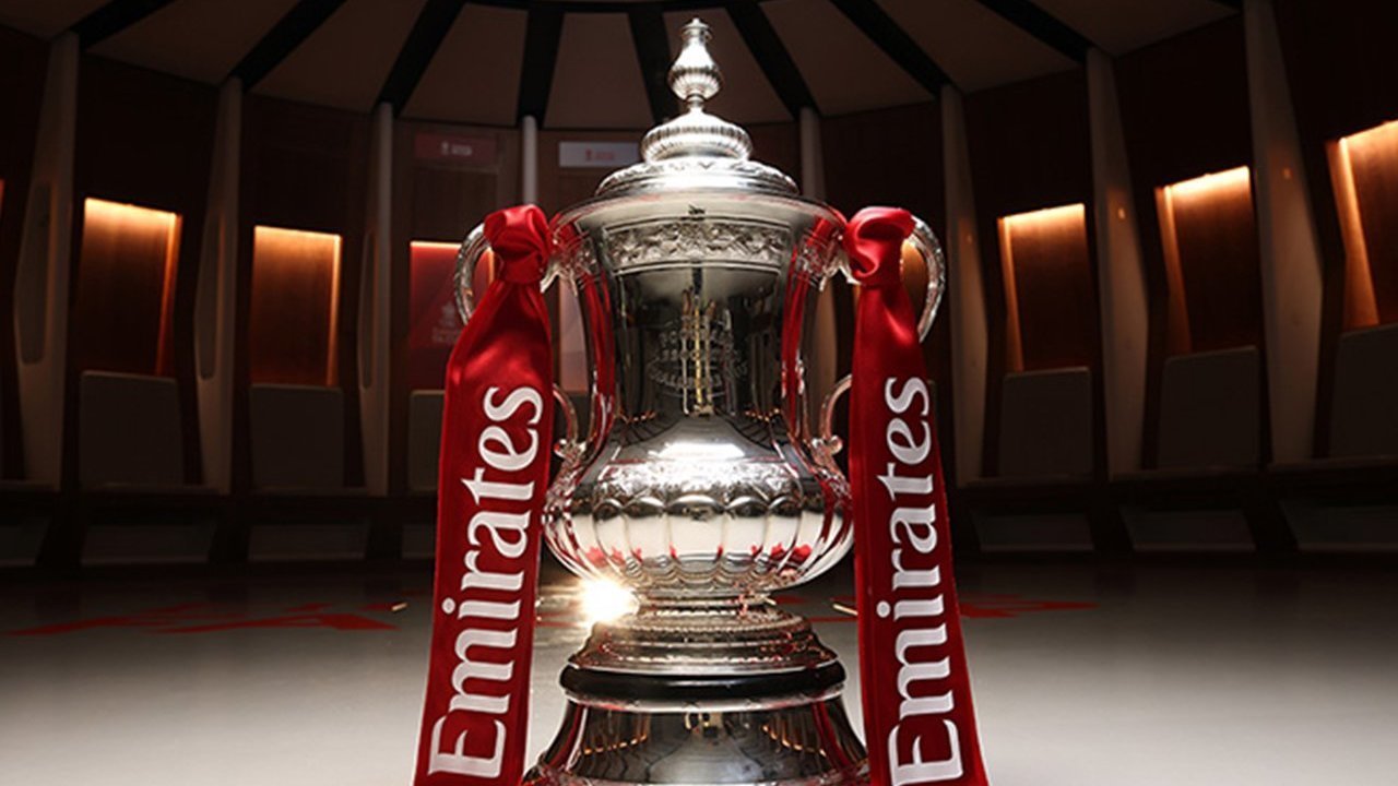 Rekap Daftar Tim yang Lolos ke Babak Kelima FA Cup 2025/2026