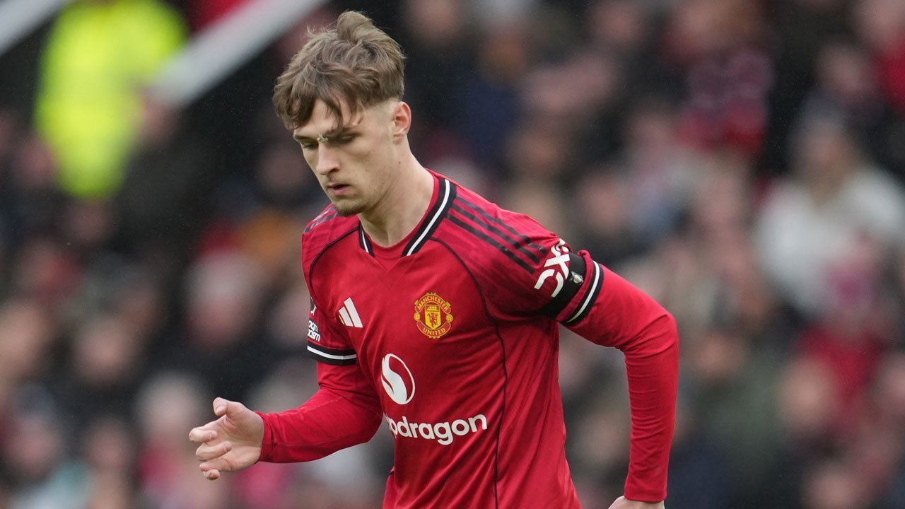 Wonderkid MU Dapat Panggilan Mengejutkan ke Skuad Skotlandia untuk Piala Dunia 2026 Wonderkid MU Dapat Panggilan Mengejutkan ke Skuad Skotlandia untuk Piala Dunia 2026