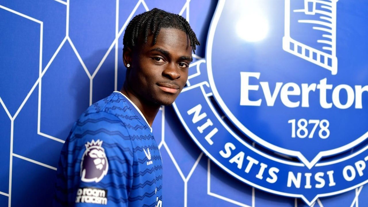 Rekap Deadline Day Liga Inggris: Liverpool Curi 'Permata' Chelsea, Drama Medis Bikin AC Milan Gigit Jari!