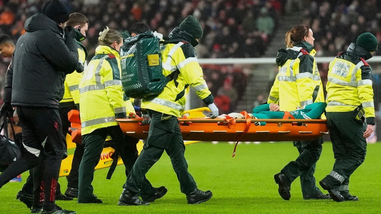 Krisis Pemain Liverpool Semakin Parah, Arne Slot Ungkap Sinyal Buruk Soal Cedera Wataru Endo