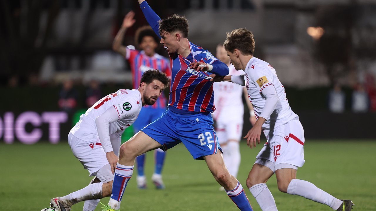 Rekap Hasil UEFA Conference League Tadi Malam: Fiorentina Pesta Gol, Crystal Palace Gagal Amankan Kemenangan