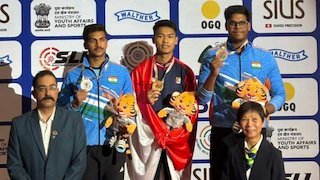 Brimob ke Panggung Dunia: Briptu Fawwaz Pecahkan Rekor Dunia dan Sabet Emas di India