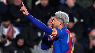 Barcelona Belum Berniat Jual Ronald Araujo Meski Perannya Berkurang Barcelona Belum Berniat Jual Ronald Araujo Meski Perannya Berkurang