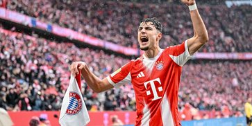 Hasil Bayern vs Eintracht Frankfurt: Menang walau Ditekan Hebat di Pengujung Laga Hasil Bayern vs Eintracht Frankfurt: Menang walau Ditekan Hebat di Pengujung Laga