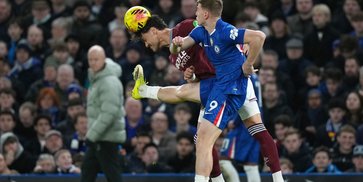 Start Impresif Liam Rosenior: Pergantian Pemain Berani Antar Chelsea ke Empat Besar