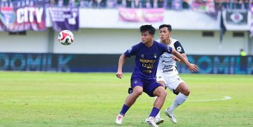 Tembok Bernama Dony Tri Pamungkas di Sektor Kiri Persija Bikin Shayne Pattynama Duduk di Bangku Cadangan