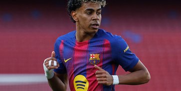 Marah-Marah Saat Diganti, Lamine Yamal Malah Dapat Pujian dari Hansi Flick