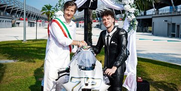 Akhirnya 'Menikah'! Marco Bezzecchi Perpanjang Kontrak Multi-tahunan dengan Aprilia di MotoGP