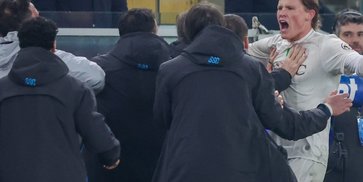 Hasil Genoa vs Napoli: Hojlund Jadi Pahlawan Kemenangan Dramatis 10 Pemain Partenopei