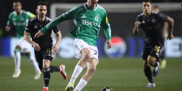 Nick Woltemade si Pemain Unik: Rajin Cetak Gol, Lalu Paceklik, dan Sekarang Jadi Gelandang