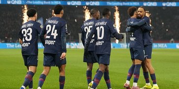 Jelang AS Monaco vs PSG: Ruang Ganti yang Memanas dan Harapan Bernama Dro Fernandez Jelang AS Monaco vs PSG: Ruang Ganti yang Memanas dan Harapan Bernama Dro Fernandez