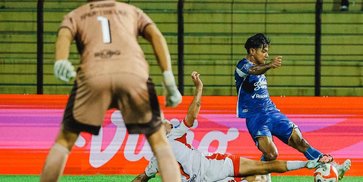 BRI Super League: Riyatno Abiyoso yang Makin Bersinar di PSIM BRI Super League: Riyatno Abiyoso yang Makin Bersinar di PSIM