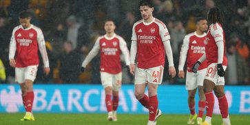 Rapor Pemain Arsenal vs Wolves: Sempat Unggul Dua Gol, Blunder Raya Jadi Petaka Rapor Pemain Arsenal vs Wolves: Sempat Unggul Dua Gol, Blunder Raya Jadi Petaka