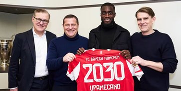 Sisi Lain Dayot Upamecano: Tembok Kokoh Bayern Munchen yang Doyan Nonton Serial Lupin