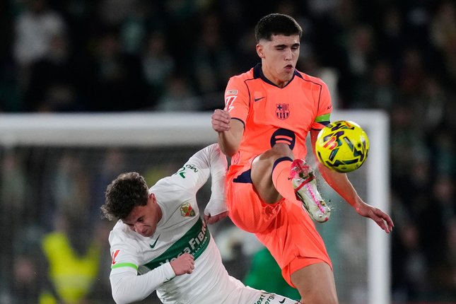 Kiper dan Lini Belakang Barcelona Kiper dan Lini Belakang Barcelona