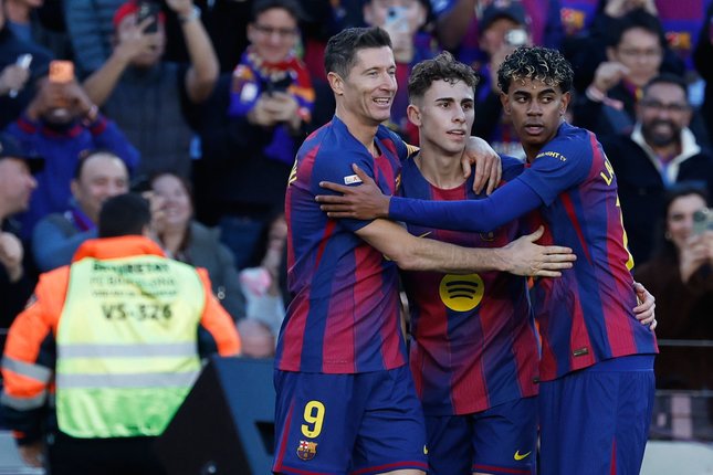 Kontribusi Lewandowski, Rashford, dan Olmo