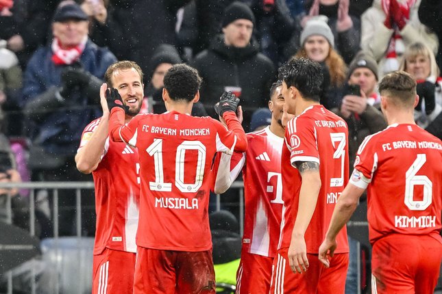 Dominasi Bayern dan Kontribusi Besar Kane