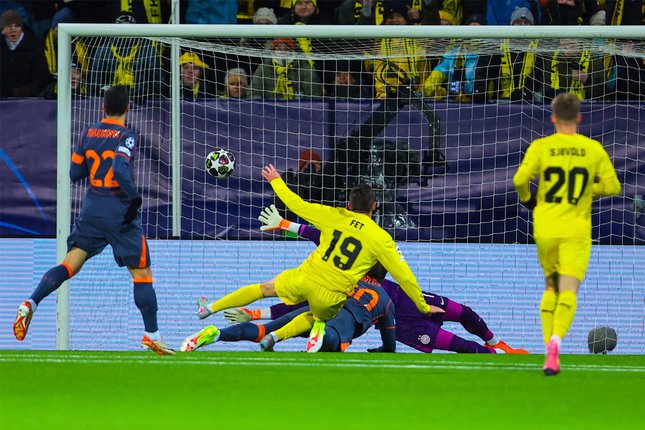 Pemain Bodo/Glimt Sondre Brunstad Fet mencetak gol ke gawang Inter Milan pada laga Liga Champions Bodo/Glimt vs Inter di Bodo, Norwegia, Rabu, 18 Februari 2026 (c) Thomas Andersen/NTB Scanpix via AP