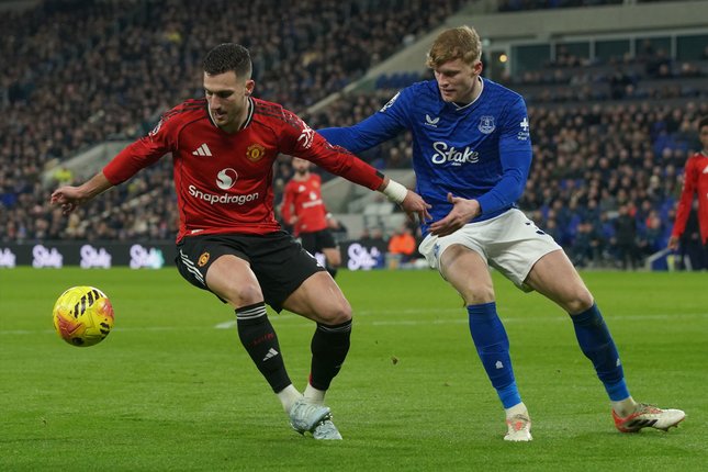 Susunan Pemain Kedua Tim