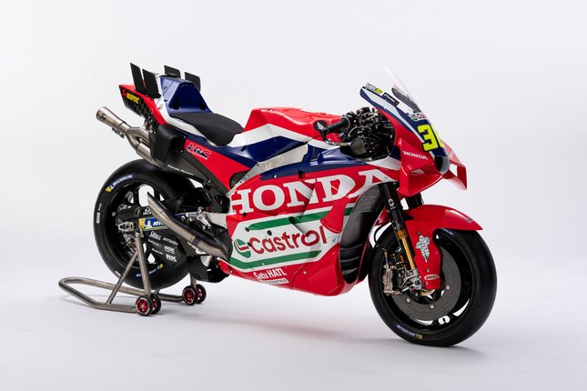 Tunjukkan Kemajuan Sepanjang 2025