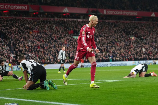 Babak Pertama Liverpool vs Newcastle